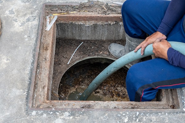before grease trap pumping, it is important to clear the area around the trap and remove any obstacles that may hinder the pumping process